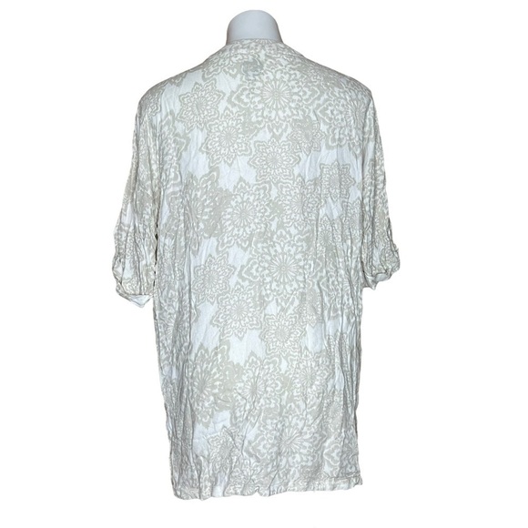 Life is Good Relaxed Shirt V-Neck Lightweight Top Neutral Floral Boho Blouse - Picture 3 of 5